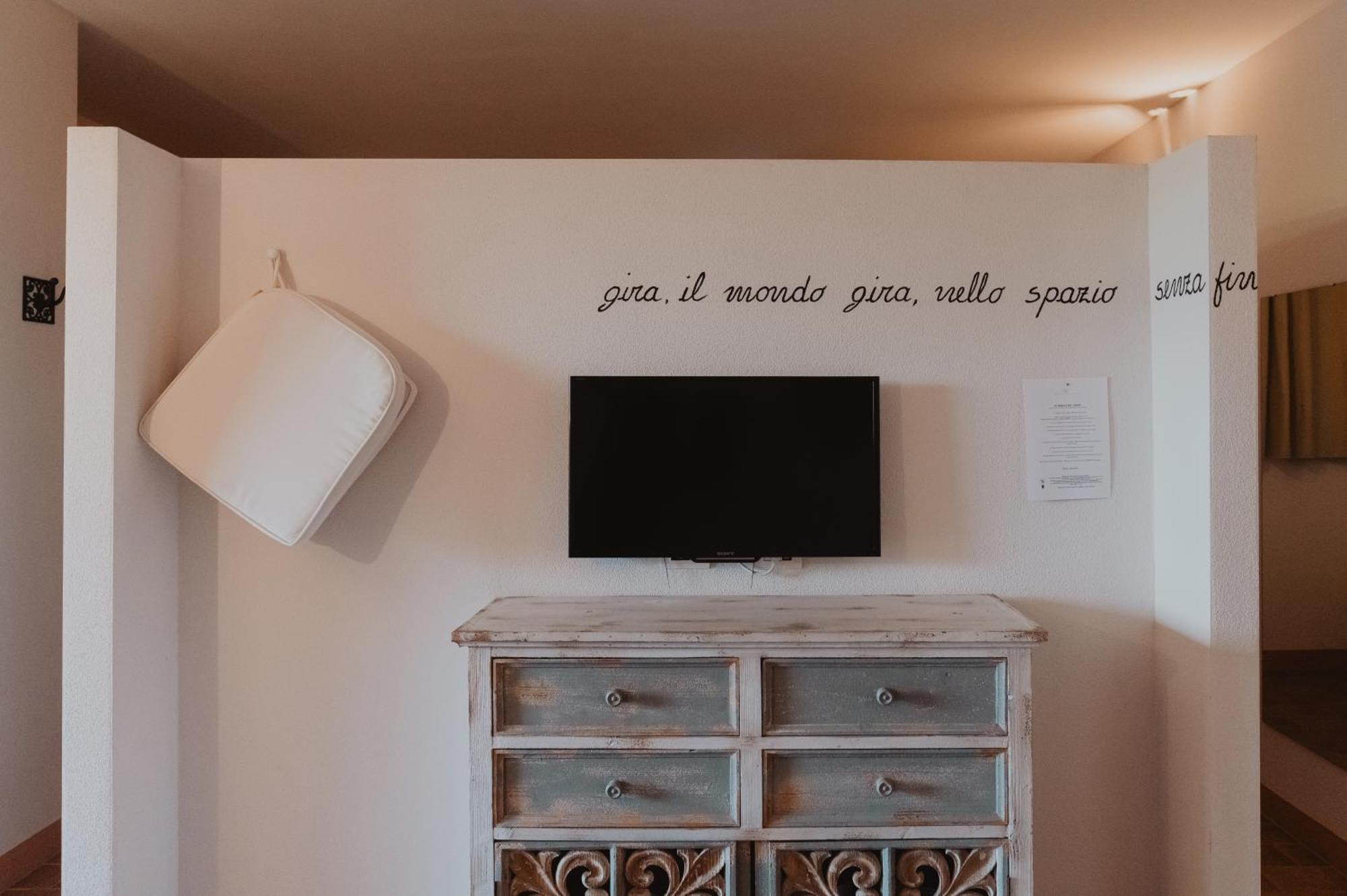 Podere Conte Gherardo カスタニェート・カルドゥッチ 部屋 写真